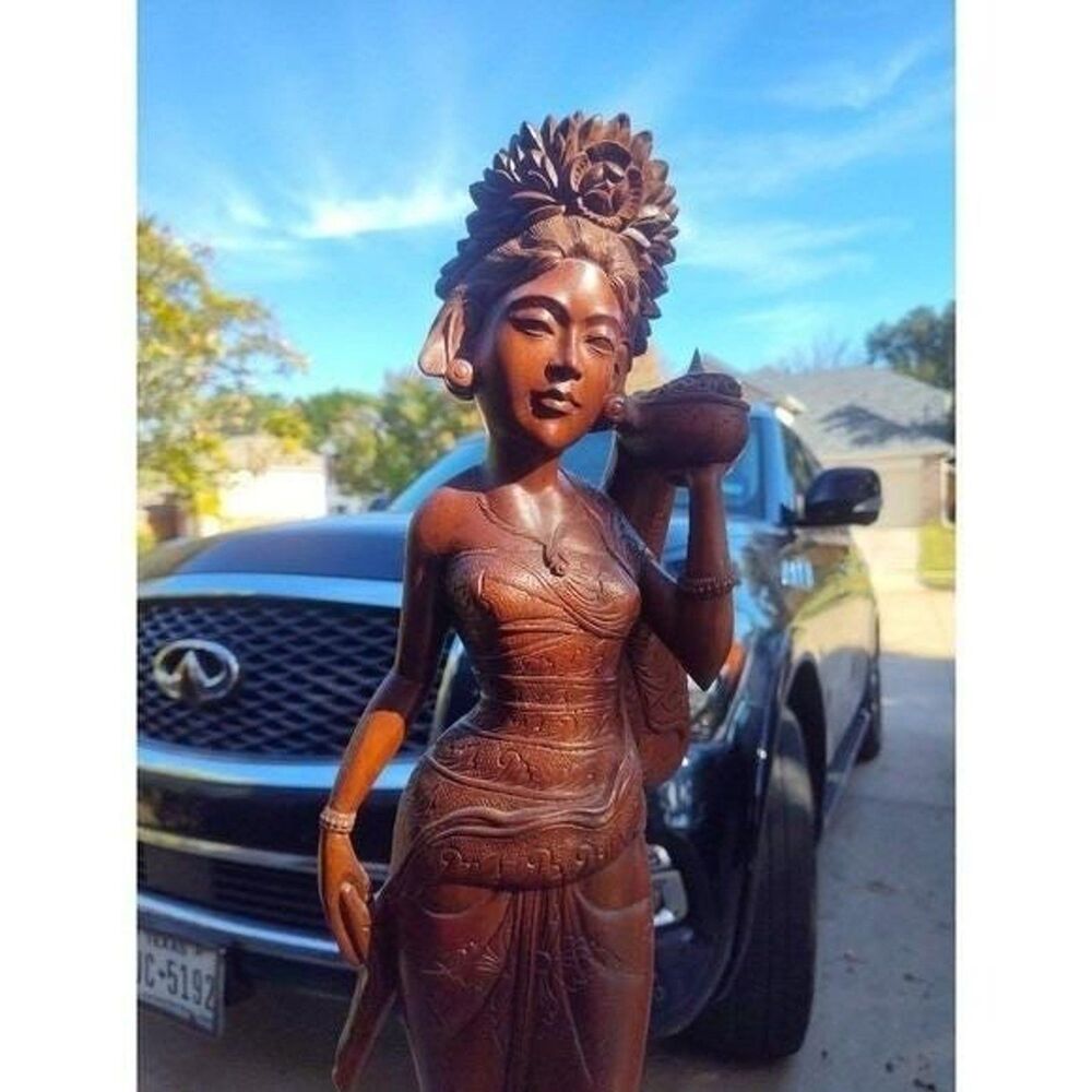 Hand Carved Balinese Woman 25" Ebony Wood Statue – Similar Sells 850+ on 1stDib